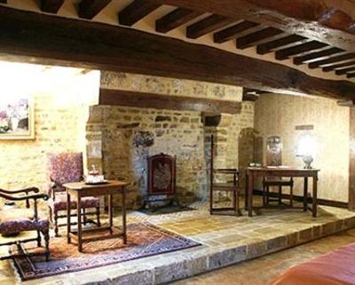 фото отеля Le Prieure Saint Michel Bed and Breakfast Crouttes