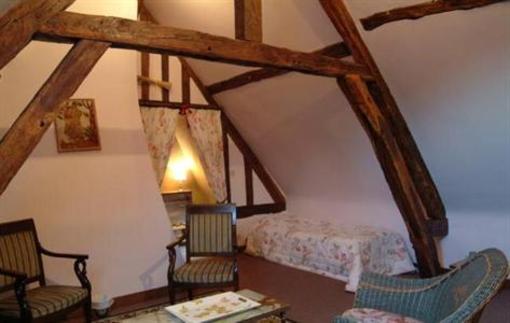 фото отеля Le Prieure Saint Michel Bed and Breakfast Crouttes