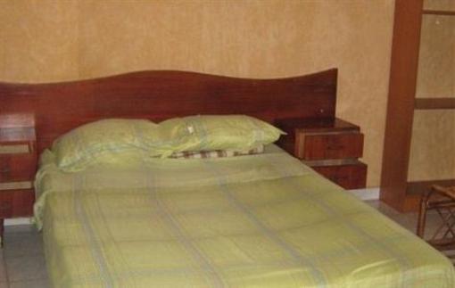 фото отеля Hostal Latina
