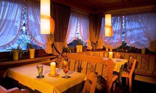 фото отеля Hotel Dolomiti Corvara