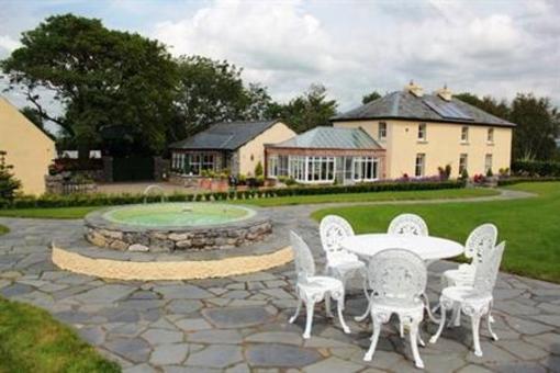 фото отеля Skahard Country Villa Limerick