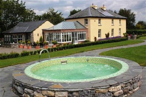 фото отеля Skahard Country Villa Limerick