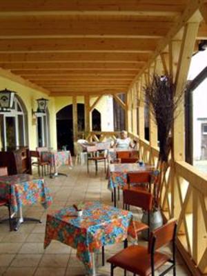 фото отеля Landhotel Sperlingsberg