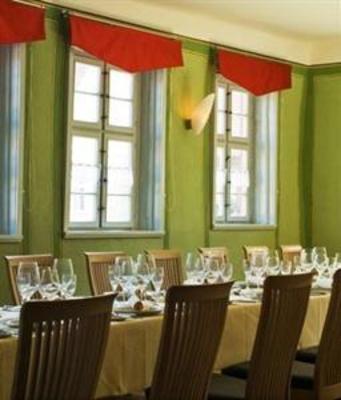 фото отеля Rotes Ross Marktbergel Hotel