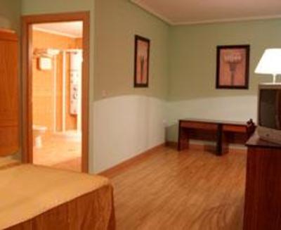 фото отеля Hotel Cabanas