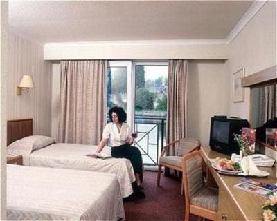 фото отеля Floatel Hotel Northwich