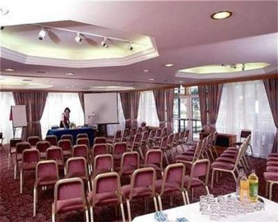 фото отеля Floatel Hotel Northwich