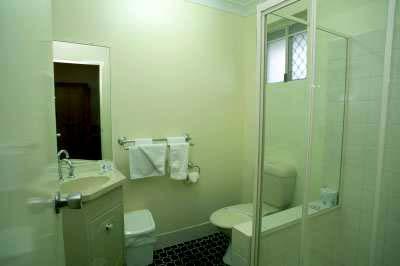 фото отеля Cooks Endeavour Motor Inn