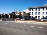 Crosbie Cedars Hotel