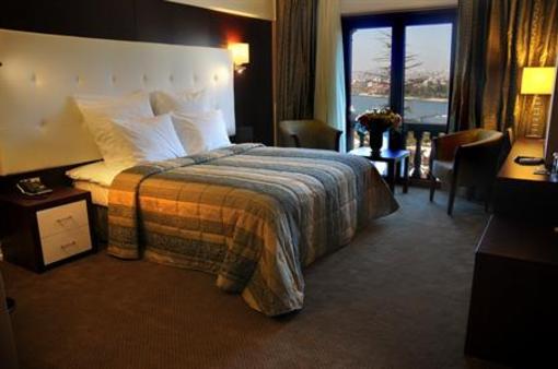 фото отеля Paradise Island Hotel Bayramoglu