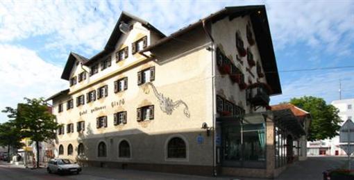 фото отеля Hotel Goldener Hirsch Reutte