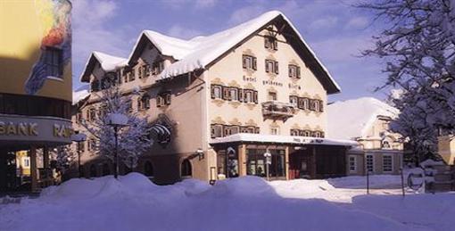 фото отеля Hotel Goldener Hirsch Reutte