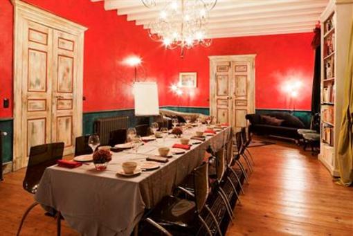 фото отеля Chateau De Touny Les Roses