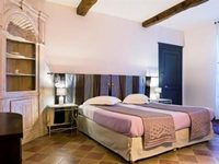Chateau De Touny Les Roses