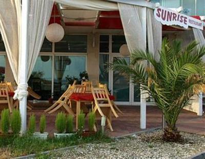 фото отеля Hotel Sunrise Lozenets