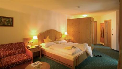 фото отеля Hotel Kronplatz