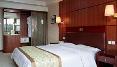 фото отеля TianBao Holiday Hotel
