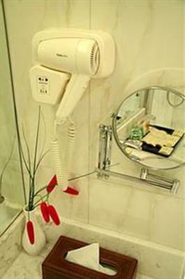 фото отеля TianBao Holiday Hotel