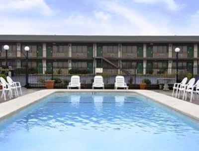фото отеля Ramada Inn Giddings