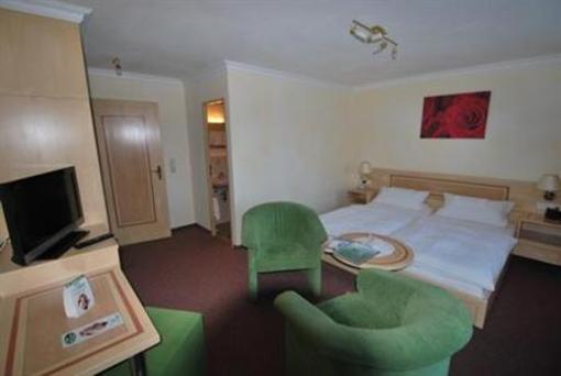 фото отеля Hotel Adler Freudenstadt