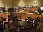 фото отеля Holiday Inn Express Deer Lake