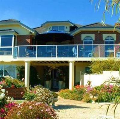 фото отеля Moonlight Bay B&B Ulverston