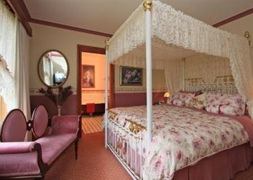 фото отеля Moonlight Bay B&B Ulverston