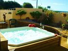 фото отеля Moonlight Bay B&B Ulverston