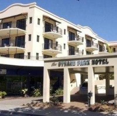 фото отеля The Strand Park Hotel