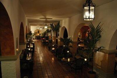 фото отеля Hotel Mariscal Robledo