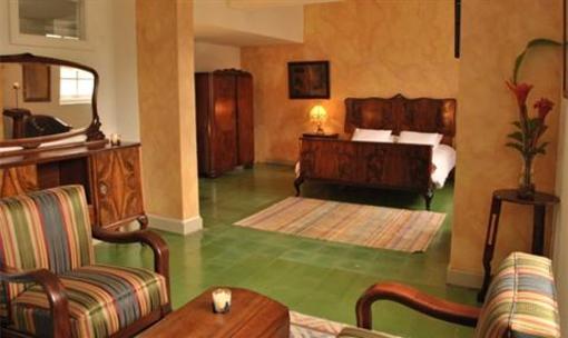 фото отеля Hotel Mariscal Robledo