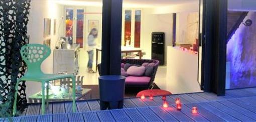 фото отеля Duplex Entre les Murs Apartment Angouleme