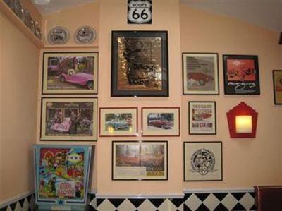фото отеля The PitStop Hotel Little Hallingbury