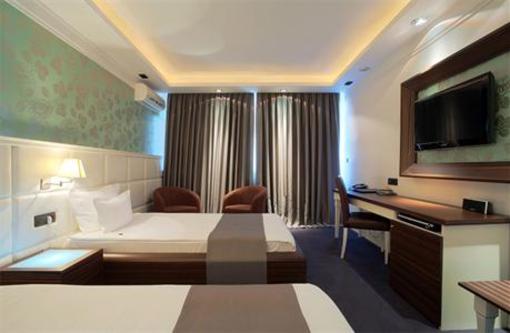 фото отеля Design Hotel Crystal Kraljevo
