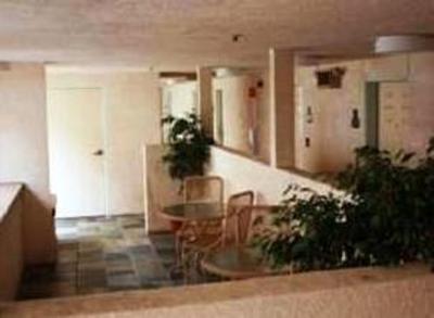 фото отеля Airport Inn