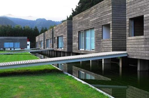 фото отеля Furnas Lake Villas