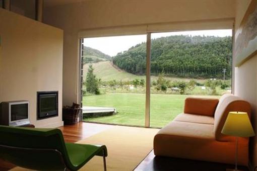 фото отеля Furnas Lake Villas