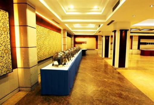фото отеля Hotel KC Cross Road Panchkula