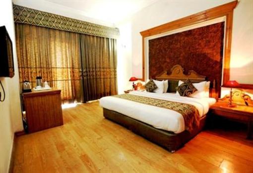 фото отеля Hotel KC Cross Road Panchkula