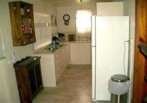 фото отеля Emaroo Argent Cottage Broken Hill