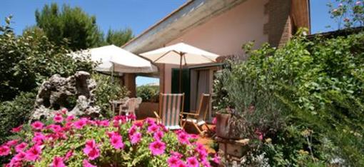фото отеля Villa La Grandetta Bed & Breakfast Andria
