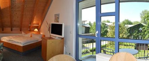 фото отеля Landhotel Ulmenhof Putbus