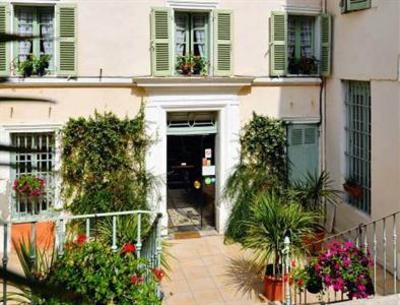 фото отеля Hotel des Sources Fontaine-de-Vaucluse