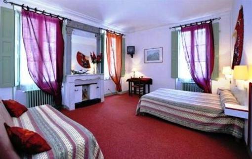 фото отеля Hotel des Sources Fontaine-de-Vaucluse