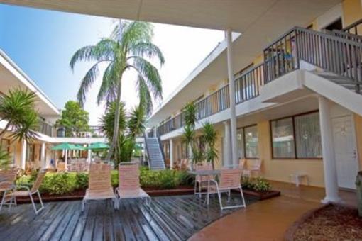 фото отеля BEST WESTERN Sea Castle Suites