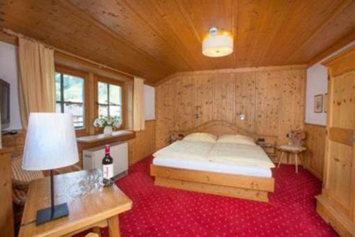 фото отеля Landgasthof Senningerbrau