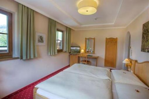 фото отеля Landgasthof Senningerbrau