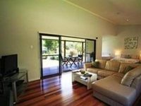 CrookNeck Retreat Caloundra