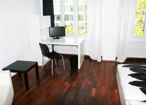 фото отеля Stay Frankfurt Westend Apartment