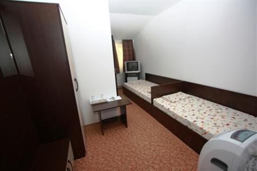 фото отеля Hotel Basarab